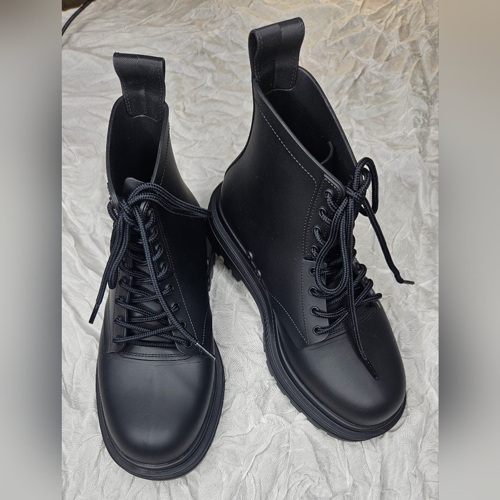 Melissa Coturno Black Lace-Up Girls Boots